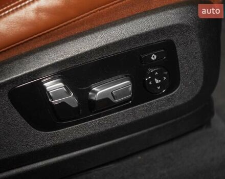 Черный БМВ X7, объемом двигателя 3 л и пробегом 65 тыс. км за 79900 $, фото 80 на Automoto.ua