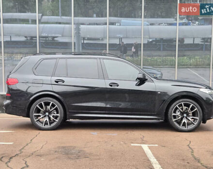 Черный БМВ X7, объемом двигателя 3 л и пробегом 75 тыс. км за 75900 $, фото 6 на Automoto.ua