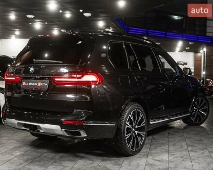 Черный БМВ X7, объемом двигателя 3 л и пробегом 65 тыс. км за 79900 $, фото 44 на Automoto.ua