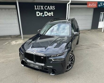 Черный БМВ X7, объемом двигателя 4.4 л и пробегом 40 тыс. км за 140900 $, фото 19 на Automoto.ua