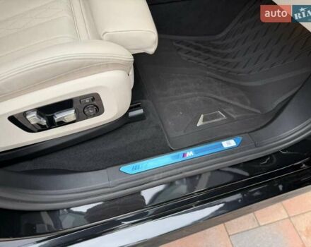 Черный БМВ X7, объемом двигателя 3 л и пробегом 33 тыс. км за 77000 $, фото 22 на Automoto.ua