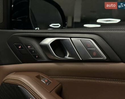 Черный БМВ X7, объемом двигателя 3 л и пробегом 96 тыс. км за 99999 $, фото 38 на Automoto.ua