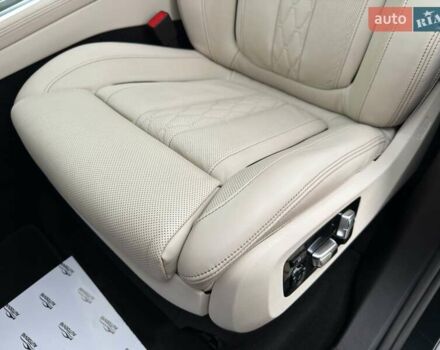 Черный БМВ X7, объемом двигателя 3 л и пробегом 110 тыс. км за 96499 $, фото 52 на Automoto.ua