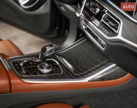 Черный БМВ X7, объемом двигателя 3 л и пробегом 65 тыс. км за 79900 $, фото 71 на Automoto.ua