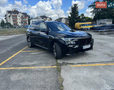 Черный БМВ X7, объемом двигателя 4.39 л и пробегом 25 тыс. км за 105000 $, фото 4 на Automoto.ua