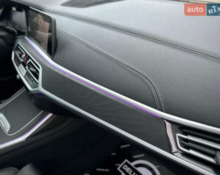 Черный БМВ X7, объемом двигателя 2.99 л и пробегом 41 тыс. км за 89900 $, фото 75 на Automoto.ua