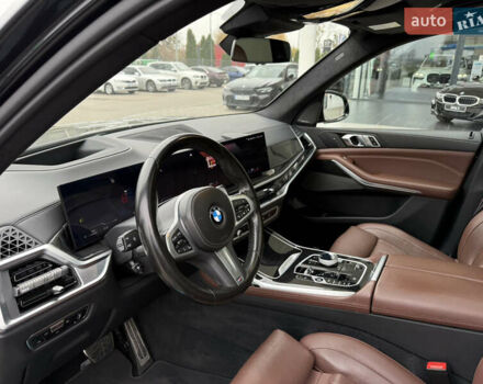 Черный БМВ X7, объемом двигателя 2.99 л и пробегом 90 тыс. км за 108000 $, фото 21 на Automoto.ua