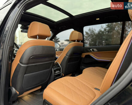 Черный БМВ X7, объемом двигателя 2.99 л и пробегом 117 тыс. км за 103900 $, фото 59 на Automoto.ua