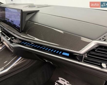 Черный БМВ X7, объемом двигателя 4.39 л и пробегом 25 тыс. км за 155990 $, фото 58 на Automoto.ua