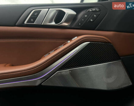 Черный БМВ X7, объемом двигателя 4.39 л и пробегом 20 тыс. км за 149500 $, фото 16 на Automoto.ua