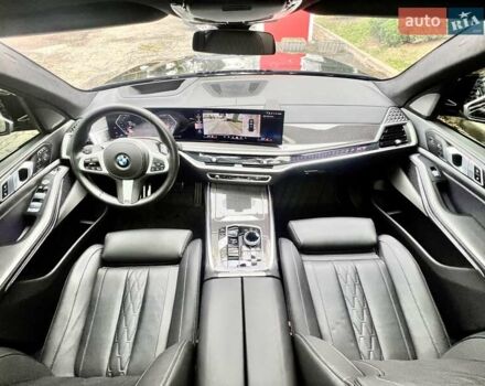 Черный БМВ X7, объемом двигателя 2.99 л и пробегом 33 тыс. км за 129999 $, фото 38 на Automoto.ua