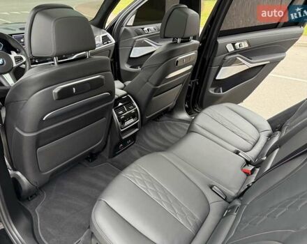 Чорний БМВ X7, об'ємом двигуна 2.99 л та пробігом 38 тис. км за 138900 $, фото 66 на Automoto.ua