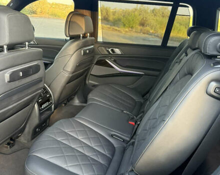 Черный БМВ X7, объемом двигателя 3 л и пробегом 28 тыс. км за 93000 $, фото 43 на Automoto.ua