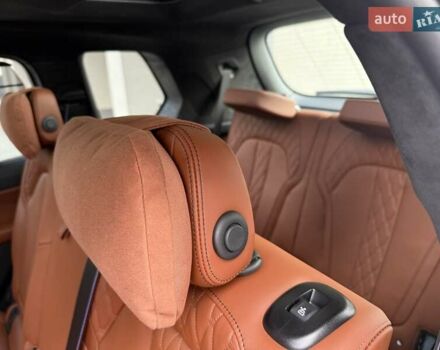 Черный БМВ X7, объемом двигателя 3 л и пробегом 1 тыс. км за 139300 $, фото 49 на Automoto.ua