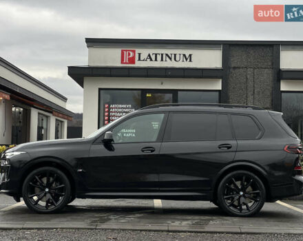Черный БМВ X7, объемом двигателя 4.39 л и пробегом 20 тыс. км за 149500 $, фото 3 на Automoto.ua
