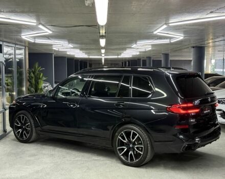 Черный БМВ X7, объемом двигателя 3 л и пробегом 25 тыс. км за 83900 $, фото 12 на Automoto.ua