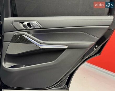 Черный БМВ X7, объемом двигателя 4.4 л и пробегом 61 тыс. км за 137700 $, фото 40 на Automoto.ua