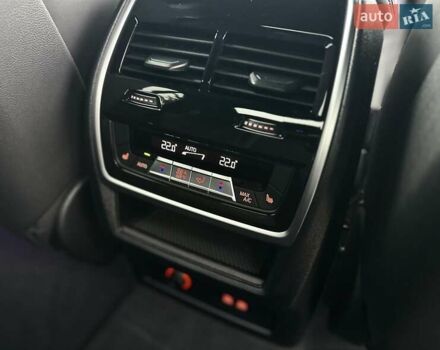 Черный БМВ X7, объемом двигателя 2.99 л и пробегом 10 тыс. км за 145555 $, фото 54 на Automoto.ua