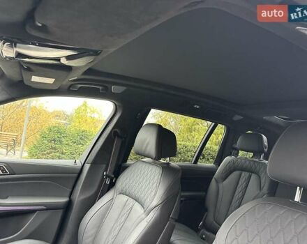 Черный БМВ X7, объемом двигателя 2.99 л и пробегом 10 тыс. км за 145555 $, фото 21 на Automoto.ua