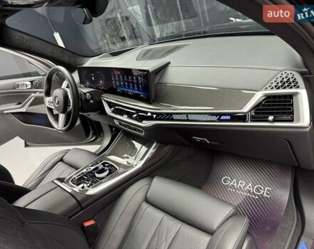 Черный БМВ X7, объемом двигателя 4.4 л и пробегом 61 тыс. км за 137700 $, фото 53 на Automoto.ua