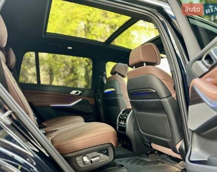 Чорний БМВ X7, об'ємом двигуна 2.99 л та пробігом 35 тис. км за 126000 $, фото 35 на Automoto.ua