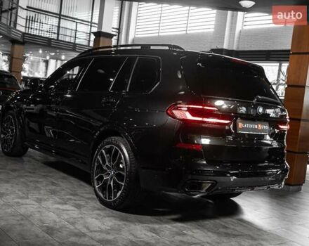 Черный БМВ X7, объемом двигателя 2.99 л и пробегом 70 тыс. км за 123900 $, фото 5 на Automoto.ua