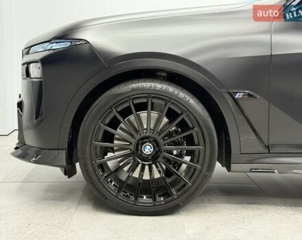 Черный БМВ X7, объемом двигателя 4.39 л и пробегом 25 тыс. км за 155990 $, фото 16 на Automoto.ua