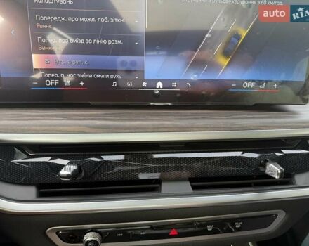 Черный БМВ X7, объемом двигателя 3 л и пробегом 1 тыс. км за 144111 $, фото 63 на Automoto.ua