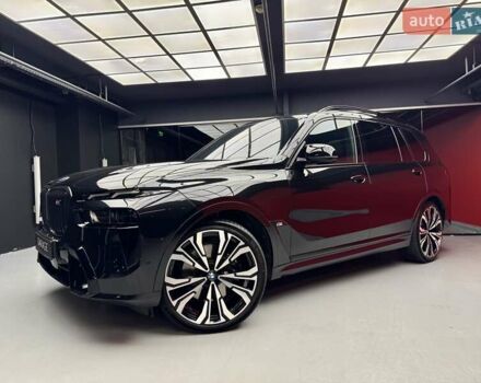 Черный БМВ X7, объемом двигателя 4.4 л и пробегом 61 тыс. км за 137700 $, фото 7 на Automoto.ua