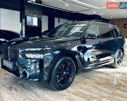 Черный БМВ X7, объемом двигателя 2.99 л и пробегом 49 тыс. км за 120000 $, фото 11 на Automoto.ua
