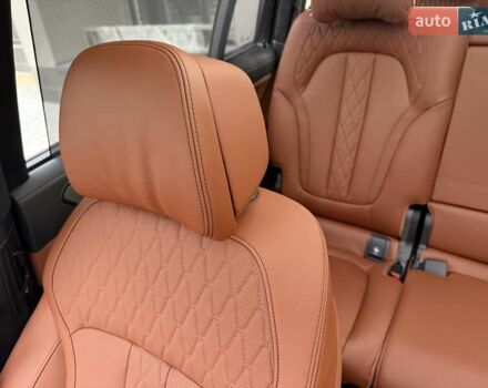 Черный БМВ X7, объемом двигателя 3 л и пробегом 1 тыс. км за 139300 $, фото 27 на Automoto.ua