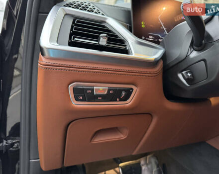 Чорний БМВ X7, об'ємом двигуна 2.99 л та пробігом 42 тис. км за 127700 $, фото 42 на Automoto.ua