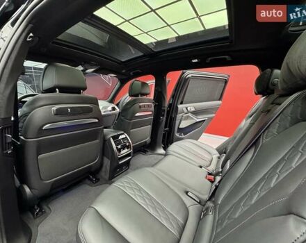 Черный БМВ X7, объемом двигателя 4.4 л и пробегом 61 тыс. км за 137700 $, фото 38 на Automoto.ua