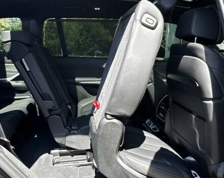 Черный БМВ X7, объемом двигателя 2.99 л и пробегом 33 тыс. км за 135000 $, фото 39 на Automoto.ua