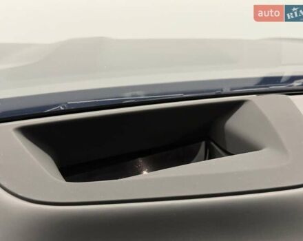 Черный БМВ X7, объемом двигателя 4.39 л и пробегом 25 тыс. км за 155990 $, фото 71 на Automoto.ua