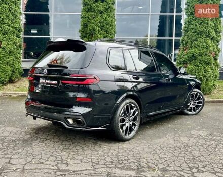 Черный БМВ X7, объемом двигателя 2.99 л и пробегом 33 тыс. км за 129999 $, фото 3 на Automoto.ua
