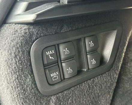 Черный БМВ X7, объемом двигателя 2.99 л и пробегом 10 тыс. км за 145555 $, фото 63 на Automoto.ua