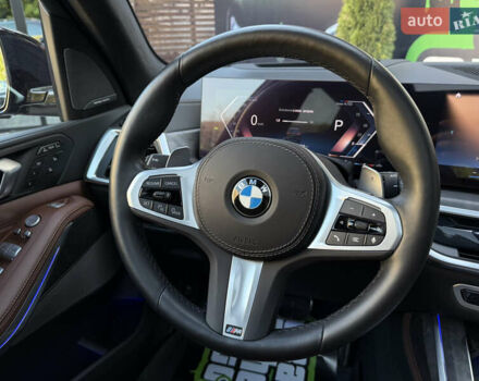 Черный БМВ X7, объемом двигателя 2.99 л и пробегом 9 тыс. км за 126000 $, фото 27 на Automoto.ua