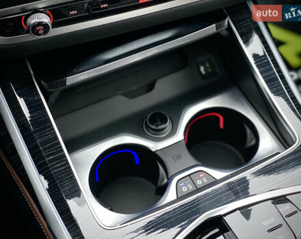 Черный БМВ X7, объемом двигателя 2.99 л и пробегом 50 тыс. км за 142000 $, фото 43 на Automoto.ua