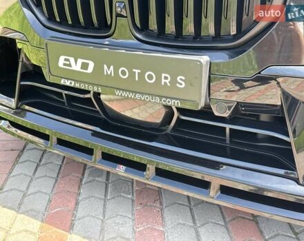 Черный БМВ X7, объемом двигателя 2.99 л и пробегом 33 тыс. км за 135000 $, фото 2 на Automoto.ua