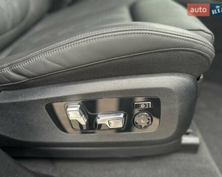 Черный БМВ X7, объемом двигателя 2.99 л и пробегом 10 тыс. км за 145555 $, фото 34 на Automoto.ua