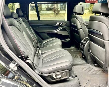 Черный БМВ X7, объемом двигателя 2.99 л и пробегом 33 тыс. км за 129999 $, фото 60 на Automoto.ua
