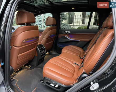 Чорний БМВ X7, об'ємом двигуна 2.99 л та пробігом 42 тис. км за 127700 $, фото 25 на Automoto.ua