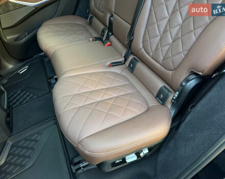 Черный БМВ X7, объемом двигателя 2.99 л и пробегом 9 тыс. км за 126000 $, фото 53 на Automoto.ua