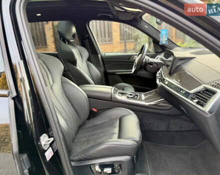 Чорний БМВ X7, об'ємом двигуна 2.99 л та пробігом 61 тис. км за 117000 $, фото 36 на Automoto.ua