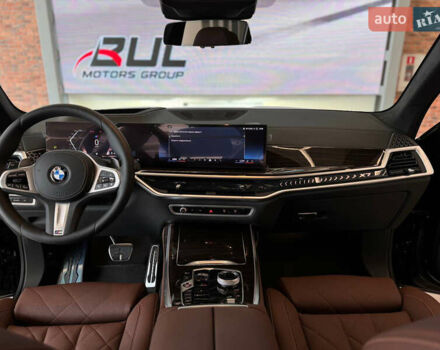 Черный БМВ X7, объемом двигателя 3 л и пробегом 1 тыс. км за 133000 $, фото 17 на Automoto.ua