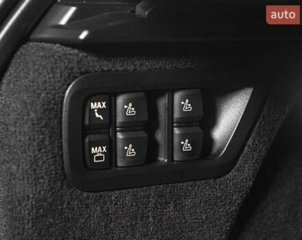 Черный БМВ X7, объемом двигателя 2.99 л и пробегом 70 тыс. км за 123900 $, фото 49 на Automoto.ua
