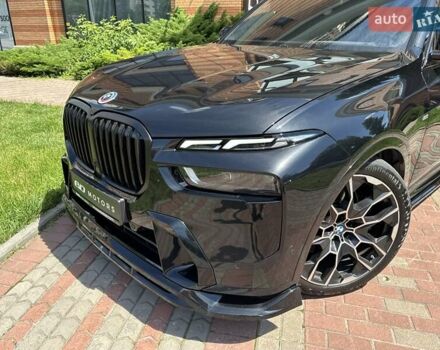 Черный БМВ X7, объемом двигателя 2.99 л и пробегом 33 тыс. км за 135000 $, фото 1 на Automoto.ua