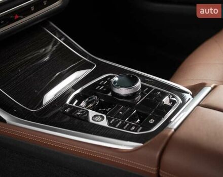Черный БМВ X7, объемом двигателя 2.99 л и пробегом 70 тыс. км за 123900 $, фото 16 на Automoto.ua