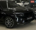 Черный БМВ X7, объемом двигателя 3 л и пробегом 29 тыс. км за 84999 $, фото 2 на Automoto.ua
